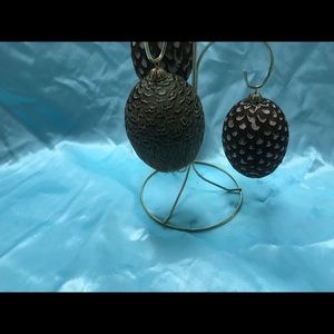 Pheasant feather decorations